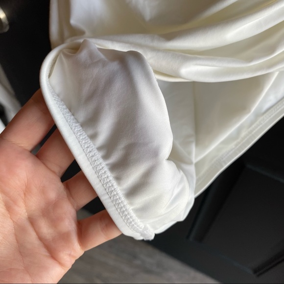 LA BLANCA Island Goddess Ruffled Tummy Control One Piece Swimsuit Size 8 - Picture 8 of 11